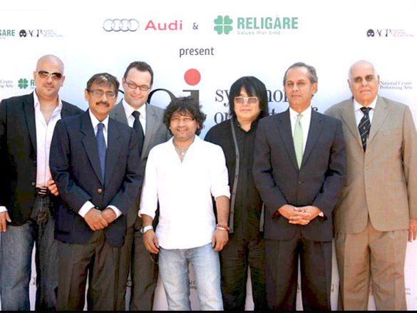 an evening with the symphony orchestra of india and kailash kher 2