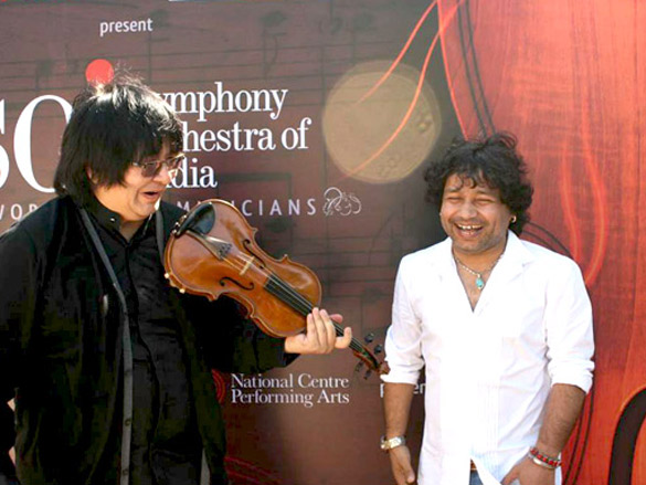 an evening with the symphony orchestra of india and kailash kher 4