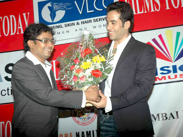 tusshar kapoor at films today magazine bash 4