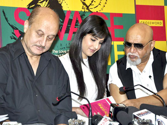 katrina gulzar and anupam kher at tonight this savage rite book launch 5