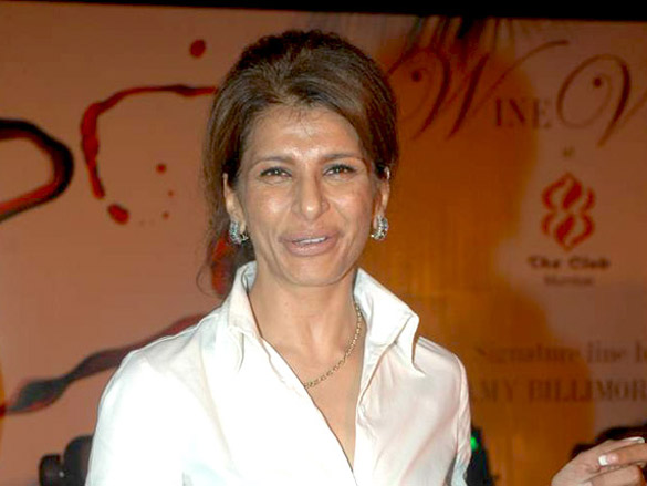 wine viva 2011 fashion show with farah ali khan and suchitra krishnamurthy 8