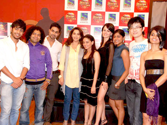 madhuri and yana on the sets of jhalak dikhhla jaa 3