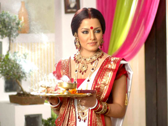 celina jaitly shoots for x age mobile 9