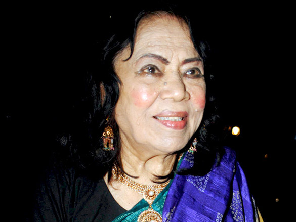 kamini khannas beauty with astrology mono act show with book launch 13