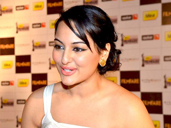 filmfare awards 2010 nominations bash 19