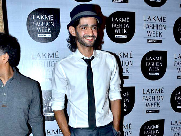 bipasha zayed khan and other celebs at gauri nainikas grand finale show 14