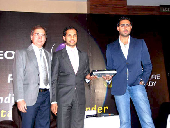 abhishek at 3d hd launch for videocon d2h 3