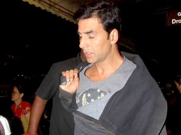 stars leave for zee cine awards in singapore 5