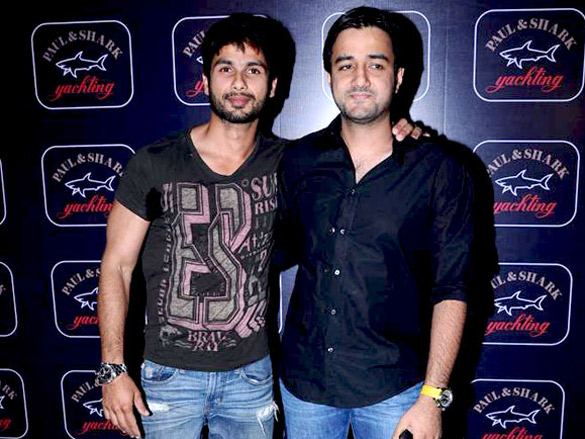 preity and shahid at the paul and shark yachting launch 2
