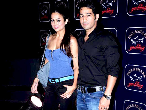 preity and shahid at the paul and shark yachting launch 7