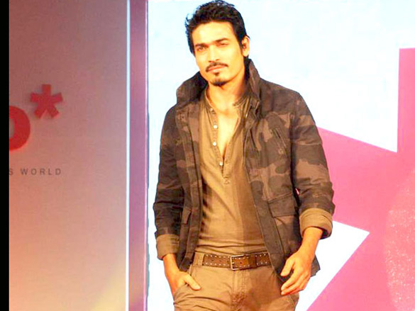 aditya roy kapur and rahul bose at celio launch 6