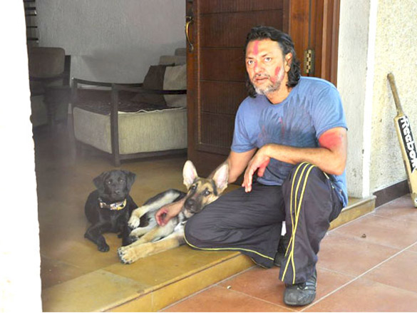 rakeysh omprakash mehra snapped on holi 7