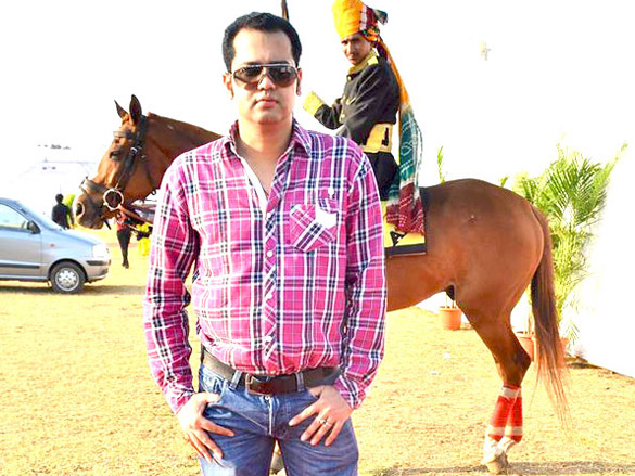 manish malhotras fashion show at polo match 19