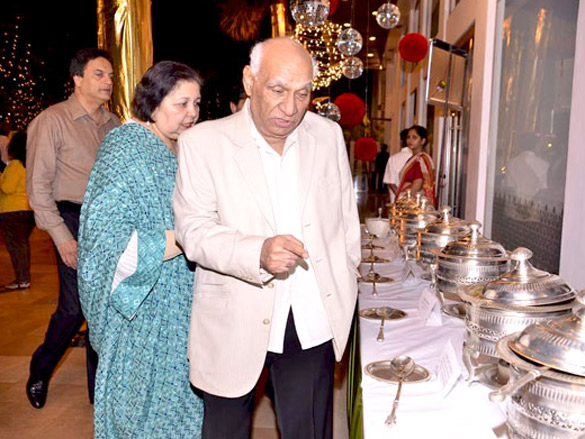 yash chopra ashmit patel and others at blue sea food festival 3