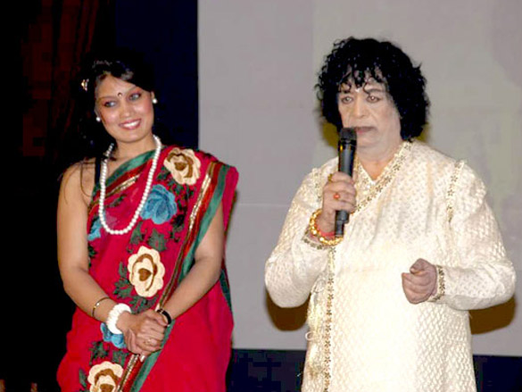 vivek oberoi at aurogold tribute event for friends we lost at terror attacks 8