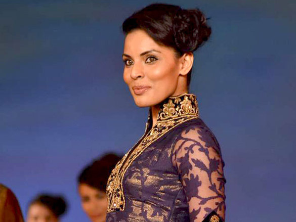 manish malhotras fashion show for chivas studio 9