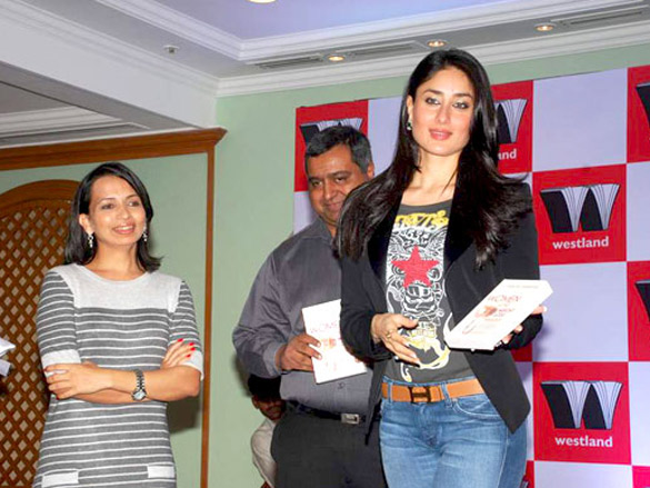 kareena launches rujuta diwekars book women the weight loss tamasha 3