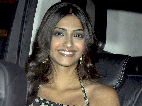 akshay twinkles 10th wedding anniversary bash 6