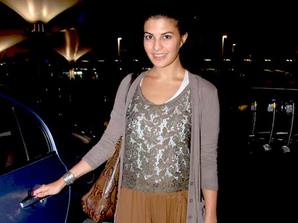 aishwarya vidya and others arrive from zee cine awards 2011 5