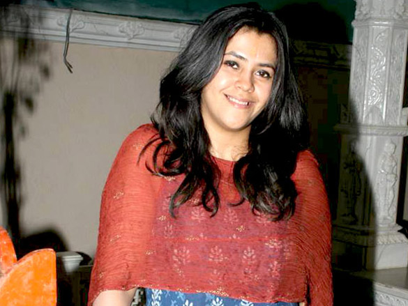ekta kapoor performs hawan to ward off bad spirits 7
