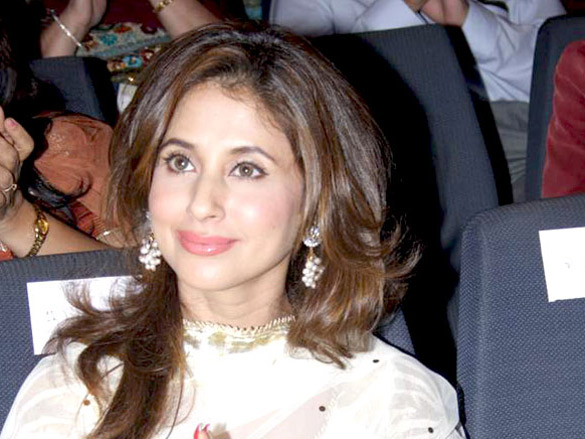 urmila at tribute to mahendra kapoor by sahyog foundation 4