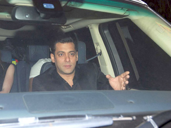 aamir khan and salman khan at imran avantikas sangeet ceremony 19