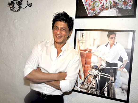 launch of dabboo ratnanis calendar 2011 14