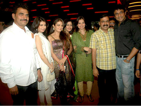 poonam jhawer sheeba and bhagyashree at the marathi film awards 2011 2