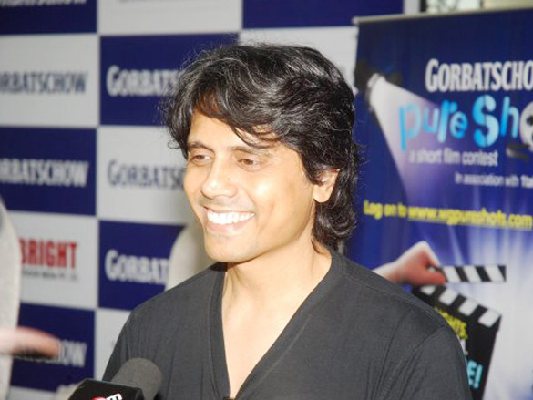 mahesh bhatt and sudhir mishra launch wodka gorbatschow pure shot 6