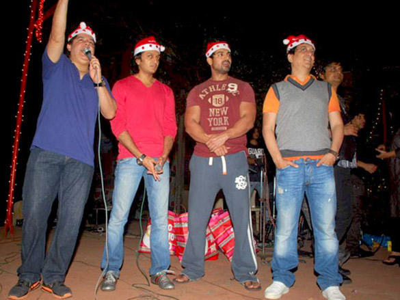 akshay john and riteish celebrate christmas with children of st catherines 3