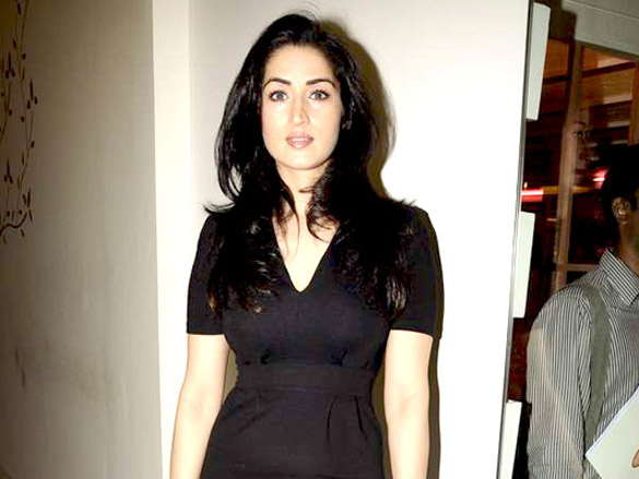 aditi govitrikar at launch of the wedding cafe 11