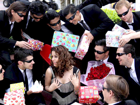 on the sets of rascals 9