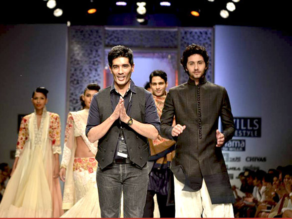 manish malhotras show at wills lifestyle india fashion week 2011 day 3 4