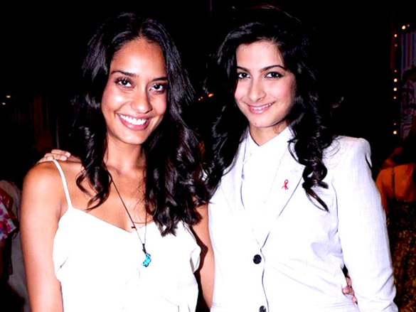 sarah sonal and kunal kapoor at elle breast cancer carnival 3