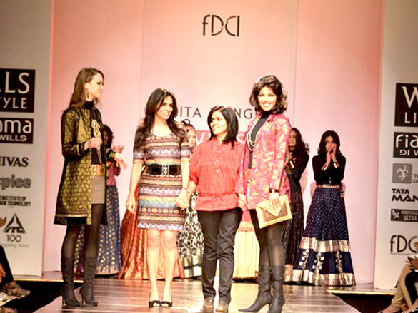 anita dongres show at wills lifestyle india fashion week 2011 day 5 3