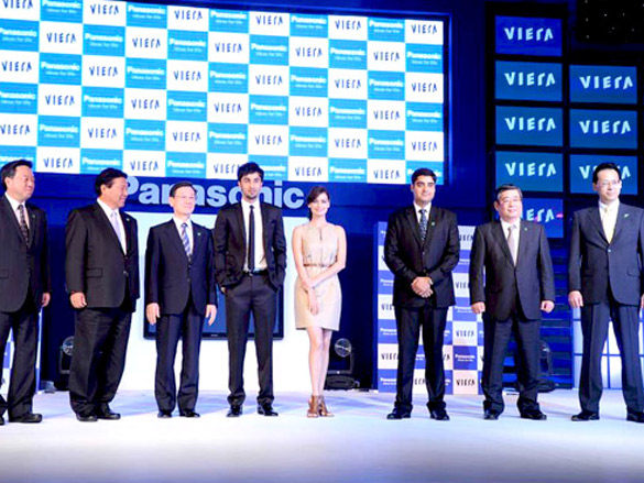 ranbir and dia announced as panasonics brand ambassador 4