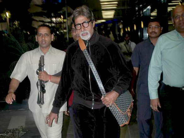 big b and rakesh roshan spotted at mumbai airport 5