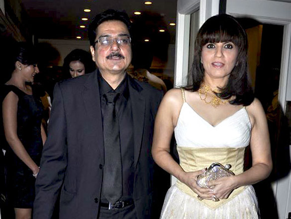 neetu chandra and mrinalani grace aston martin launch bash 9