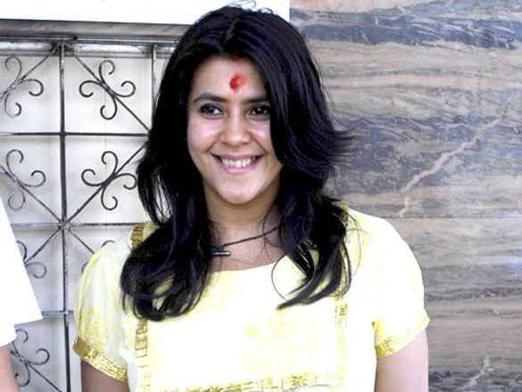 ekta kapoor promotes her marathi movie 4