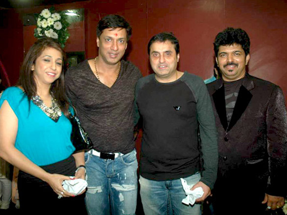 madhur bhandarkar launches shivas salon academy 6