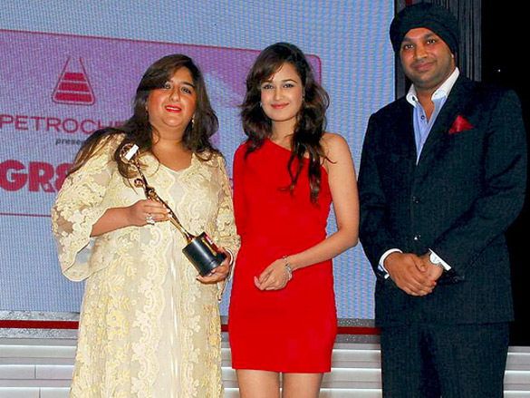 preity jacqueline and vivek at gr8 women awards 2011 in dubai 7