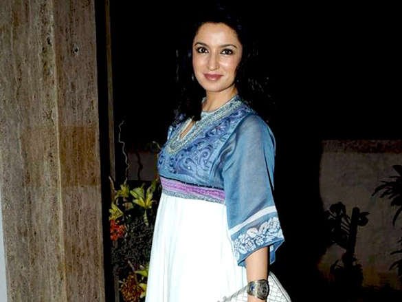 aparna badlani and azmina rahimtoola present atosa fashion store 3