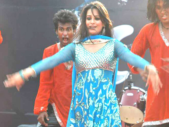 anita and rannvijay at water kingdom 3