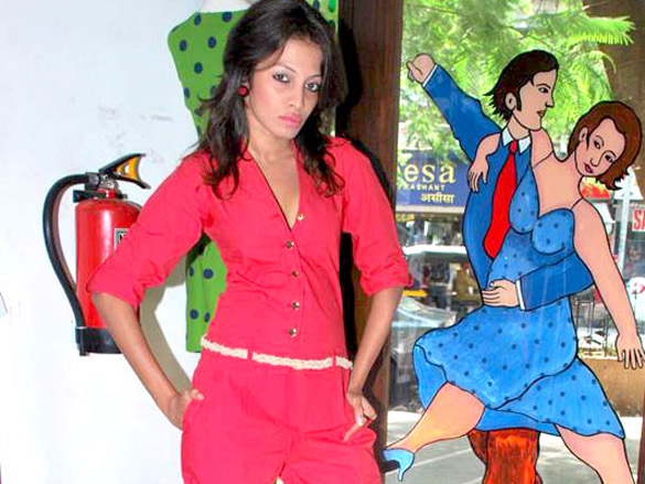 shweta pandit at golmaal stores polkaholix summer collection 9