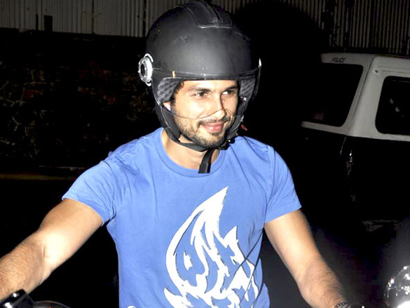 shahid anushka and karan johar grace ranbir kapoors house party 6