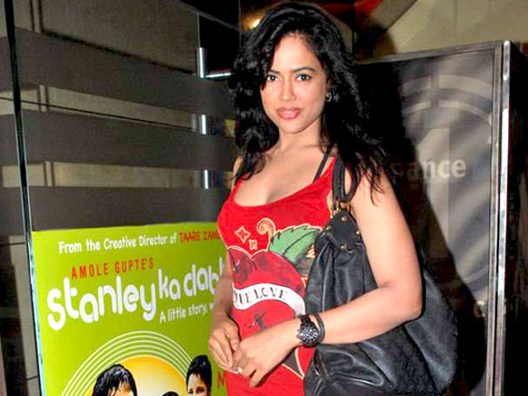 sameera reddy at fast furious 5 indian premiere 24