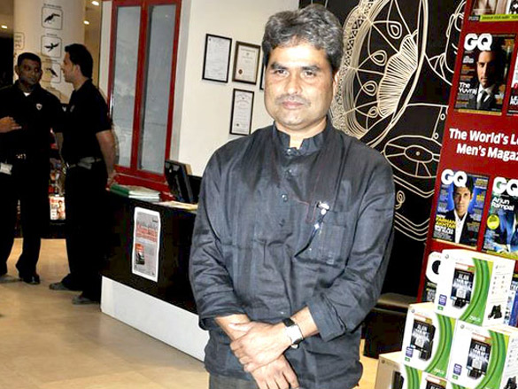 rani and vishal bhardwaj unveil mafia queens of mumbai book 11