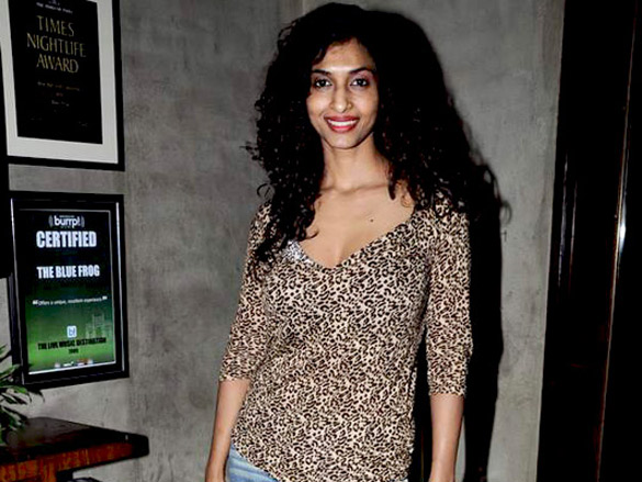shibani kashyaps tribute to sade 7