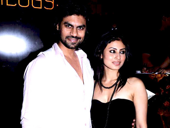 yana gupta at fhm mag launch 5
