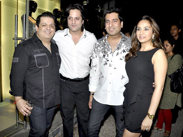 arjun fardeen vivek zayed and dia at rohit rahul gandhis store launch 3